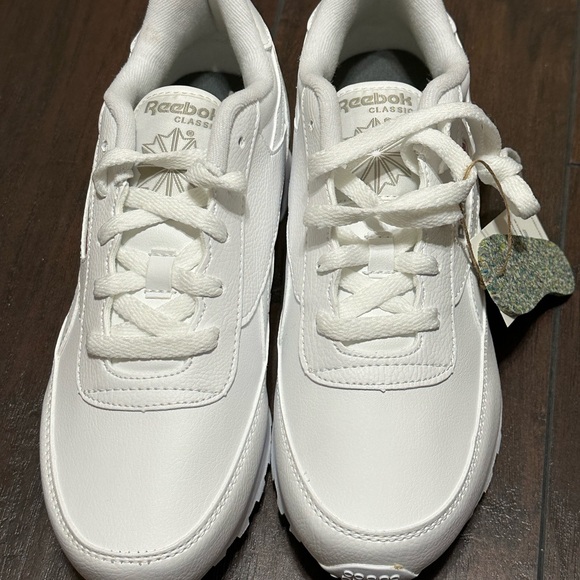 Reebok Renaissance White and Steel Sneakers Size 7.5 - Picture 6 of 10